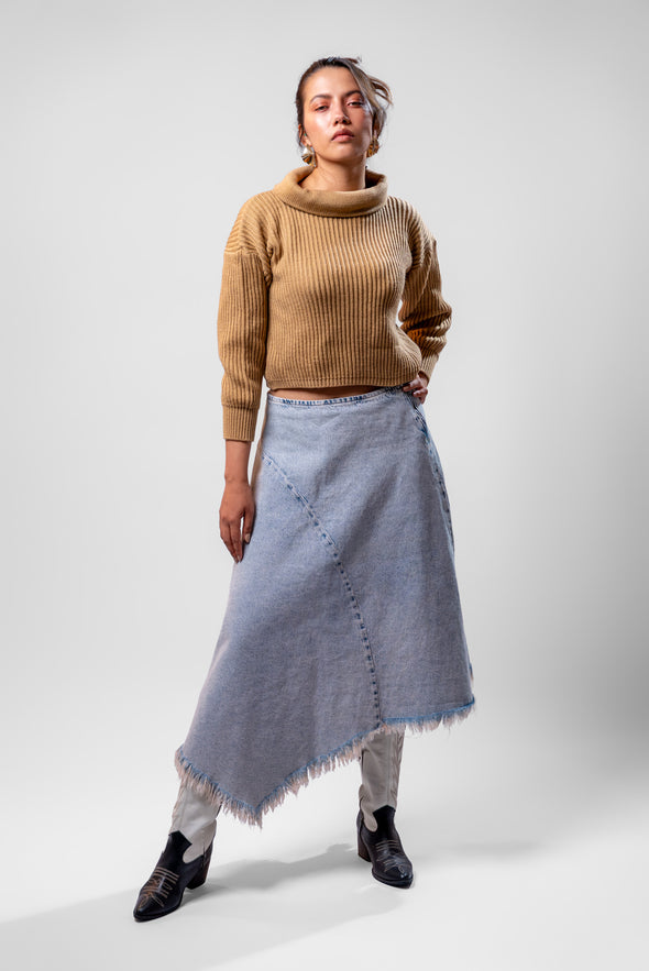 Saco Cuello Alto Rayas Camel Veintidós | Clásico y Elegante