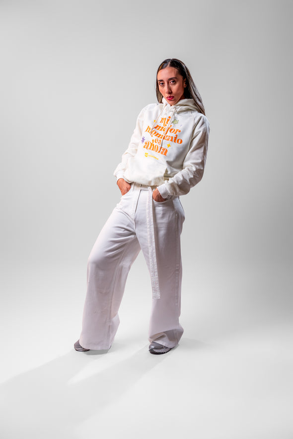 Hoddie marfil "MI MEJOR MOMENTO ES AHORA" Veintidós | Vive el Presente