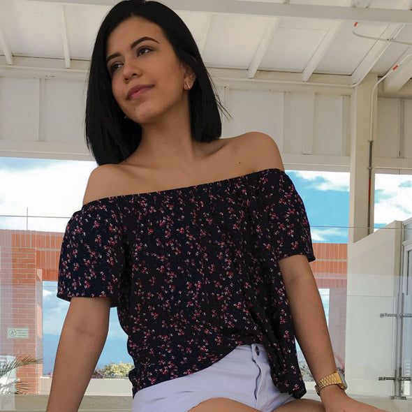 Blusa Cuello Bandeja