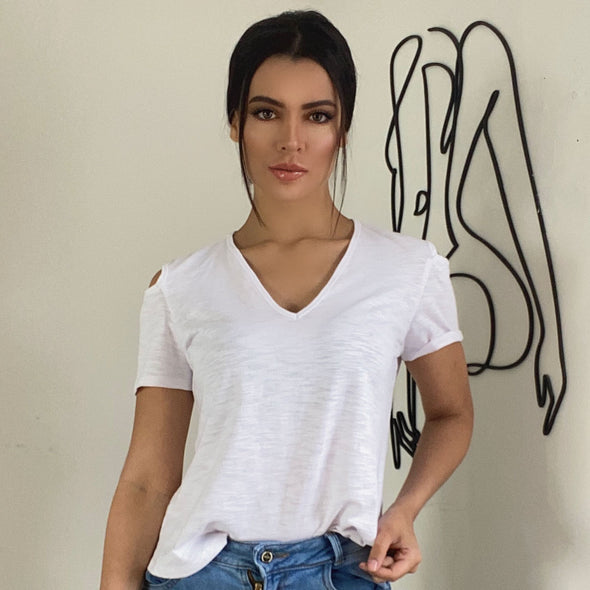 Blusa abertura hombros
